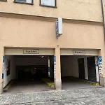Apartament 2 Unique In The Historic Center By Betterstay Straubing