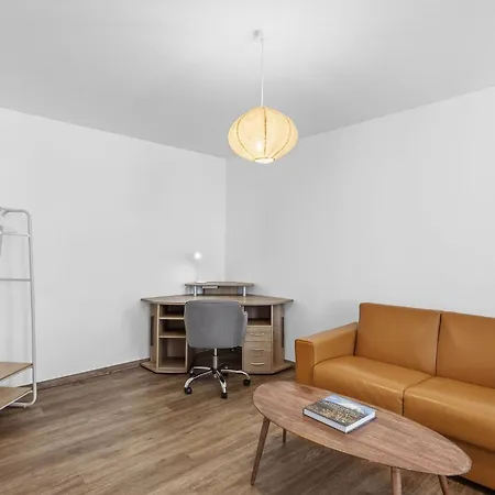 Betterstay For 6 People I 97m2 I Netflix I Kitchen