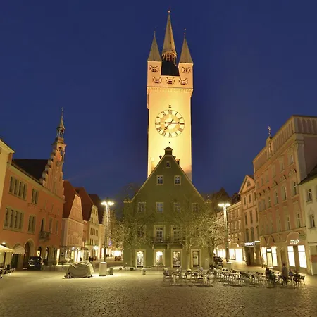 2 Unique In The Historic Center