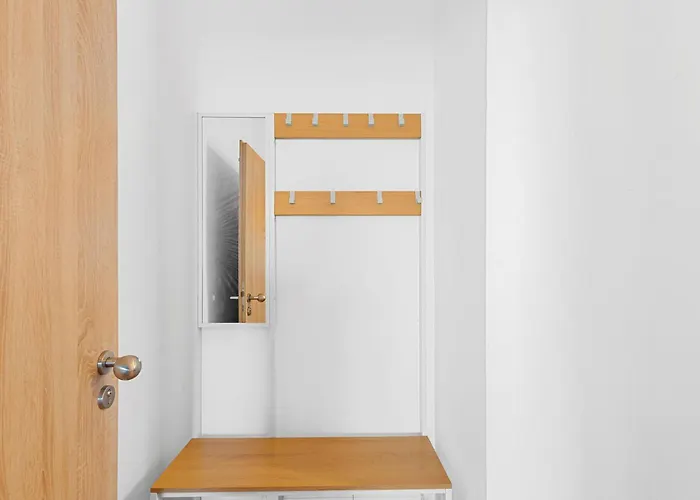 Betterstay For 6 People I 97m2 I Netflix I Kitchen Appartamento Straubing