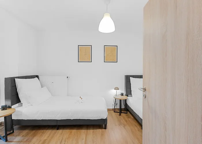 Betterstay For 6 People I 97m2 I Netflix I Kitchen *